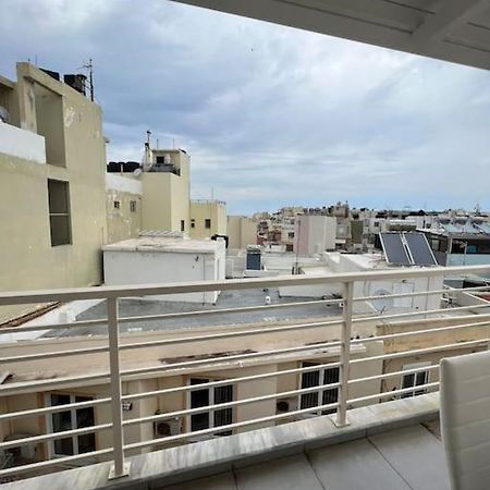 Penthouse Apt In Downtown Apartment Heraklion  Bagian luar foto