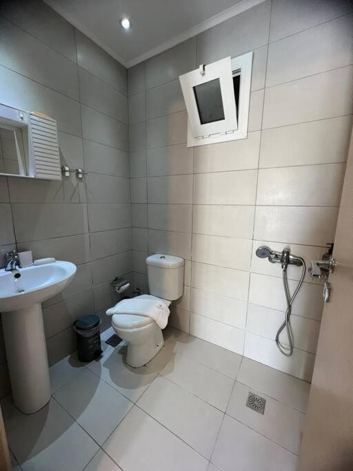 Penthouse Apt In Downtown Apartment Heraklion  Bagian luar foto