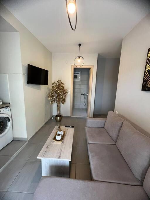 Penthouse Apt In Downtown Apartment Heraklion  Bagian luar foto