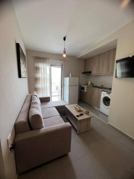 Penthouse Apt In Downtown Apartment Heraklion  Bagian luar foto